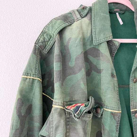 ❤️SOLD❤️Free People Slouchy Military Green Camo - Picture 8 of 12